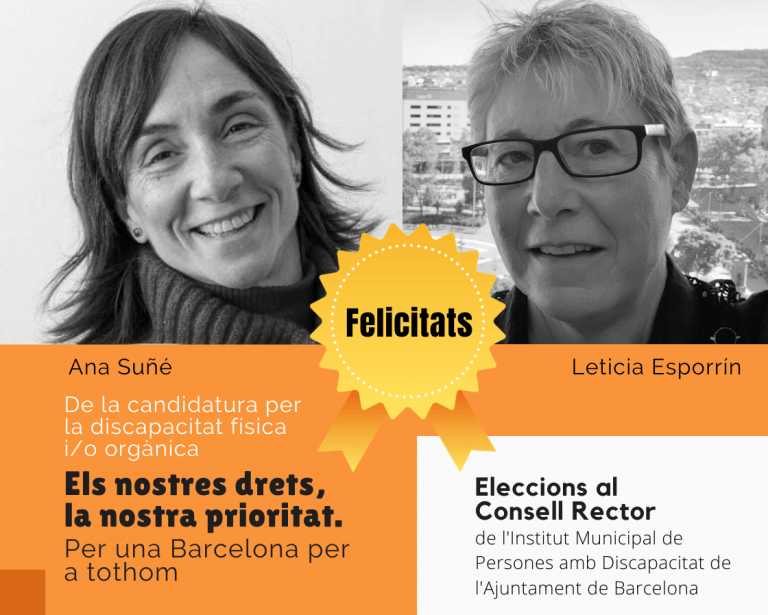 Ana Suñe i Leticia Esporrín (escollides a les eleccions de l'IMPD) amb una medalla on diu felicitats