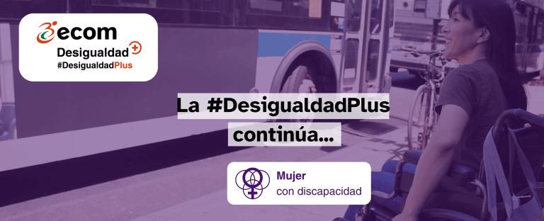 Flyer promocional de la campanya: una mujer en silla de ruedas frente a un autobús. Sobreimpreso el logotipo de la campaña
